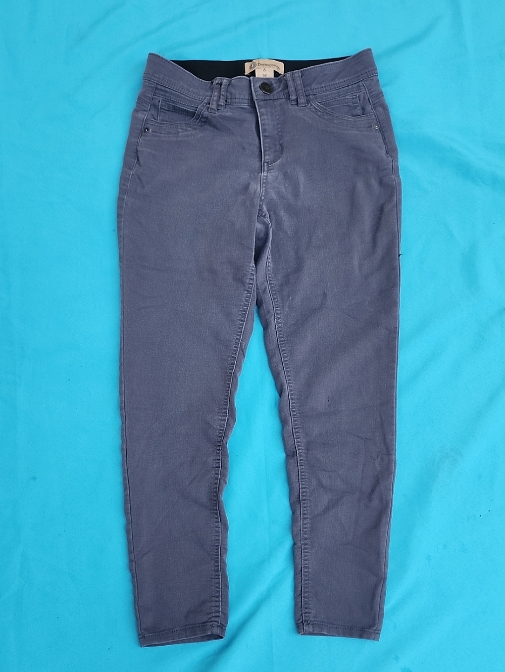 Democracy Women's Gray Pants Size 6!